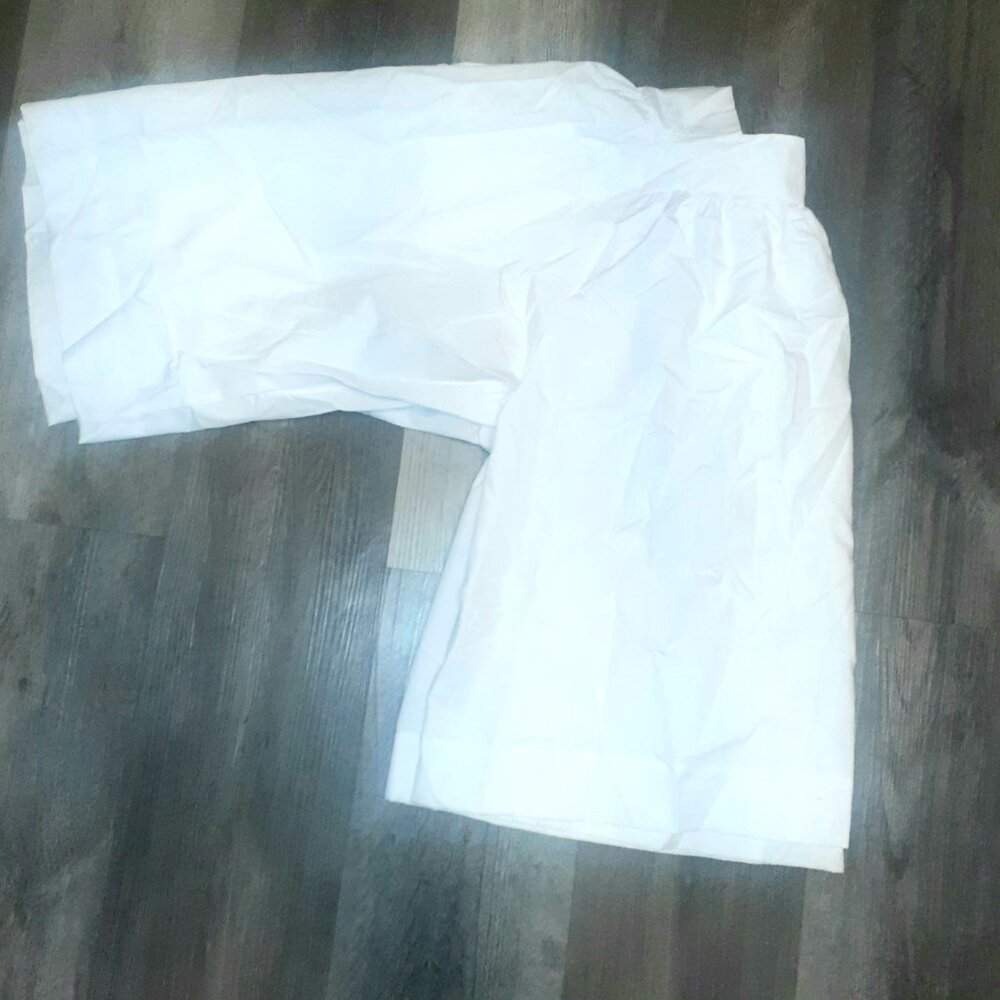 White Choir Robe Top - Picture 3 of 5
